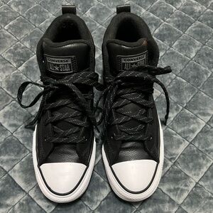Converse high top Shoe